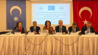 Başkentte Uygur konferansı