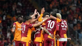 Galatasaray-Liverpool karşılaşması öncesinde sürpriz gelişme! İlk 11'de yer alacak hiçbir oyuncu belirlenemedi.