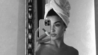 Hande Erçel hızla aşk acısını geride bıraktı!