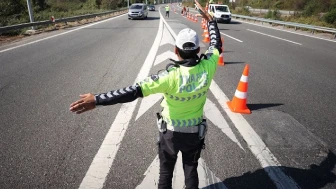 İstanbul'da bazı yollar pazar günü trafiğe kapatılacak