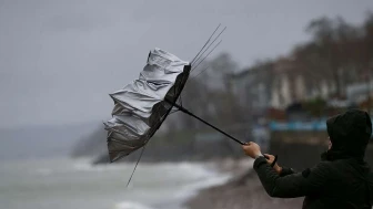 Hafta sonu için kötü haberi verdi: 5 bölgeyi fırtına ve yağış bekliyor