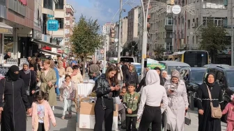 İstanbul'da 5.0 Büyüklüğündeki Depremde 17 Kişi Yaralandı, Vali: Henüz Yıkım Yok.