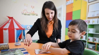 Büyükşehir Belediyesi, otizmli çocuklara kapsamlı destek sağlıyor: Ücretsiz 12 binden fazla seans sunuldu