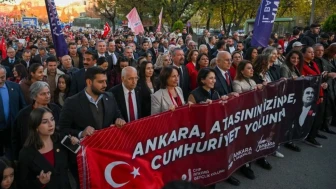 CHP'liler Başkentte Birinci Meclis'ten Anıtkabir'e yürüdü