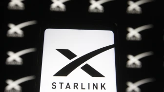 Elon Musk'ın Starlink uyduları Dünya'ya düşmeye başladı, felaketten korkuluyor