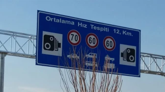 Trafiğe yönelik önemli bir değişiklik! Yenilenen hız limitleriyle birlikte binlerce levha kaldırıldı