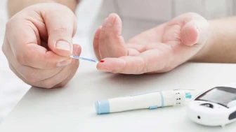 Diyabet hastalarına uzman doktordan önemli çağrı: Devrim niteliğinde bilgiler paylaşıldı!