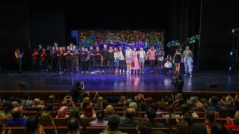 Bakırköy Belediye Tiyatroları, Gençleri Koltuklarına Bekliyor!