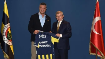 Davutoğlu’ndan Fenerbahçe Başkanı Saran’a ziyaret