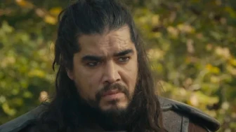 Kuruluş Orhan dizisinde Kan Turalı karakterine hayat veren Ahmet Olgun Sünear'ın sıra dışı hayatı ve kariyeri merak konusu oldu!