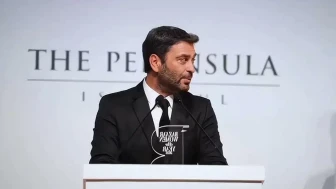 Ünlü oyuncu Ozan Akbaba, 'Yılın Erkeği' ödülüne layık görüldü!