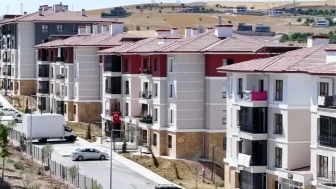 TOKİ tarafından yapılan 500 bin sosyal konuttan biri Rize ilinde hangi ilçede ve nerede bulunuyor?