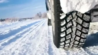 Kış Lastiği Takma Zorunluluğu Genişliyor: 2025-2026'da Kış Lastiği Uygulaması Kimleri Etkiliyor?