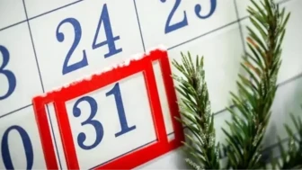31 Aralık yılın son gününe denk gelir ve genellikle yarım gün tatil olarak uygulanır. Peki, bu yıl nasıl olacak? 31 Aralık tam gün mü tatil olacak?