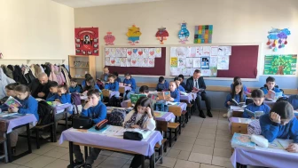 Akçaabat’ta Her Yerde Okuyorum Projesi Kapsamında Okuma Etkinliği