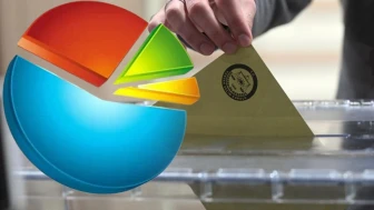 Kararsız Seçmenler CHP'yi Birinci Parti Olarak Görüyorlar, İkinci Sıraya AK Parti Yerleşti