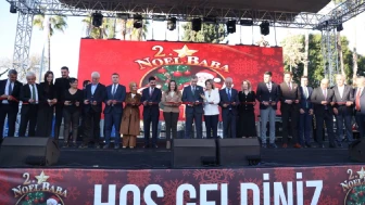 Başkan Vekili Büşra Özdemir, Noel Baba Festivali'nde Boy Gösterdi