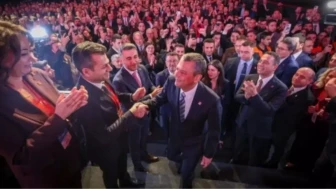 CHP'nin Yeni PM Anahtar Listesi Belli Oldu: İşte Parti Meclisi'ne Giren İsimler!