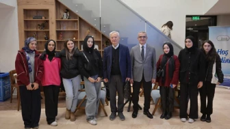 Esenyurt'ta edebiyat tutkunları bir araya geldi!