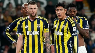 Fenerbahçe, Süper Lig'de Konyaspor'u ağırlıyor! İşte beklenen 11'ler...