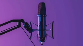 Podcast: Ses Formatında Modern Medya - Dinleyicileri Etkileyen İçerikler ve Dinleme Platformları