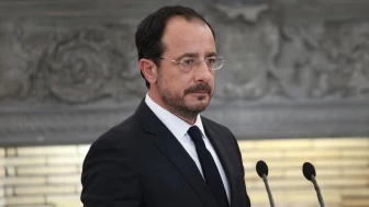 Rumlar Endişeli: Hristodulidis'in Önerisi Gerginliği Arttırdı