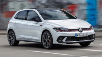 Volkswagen Polo'da Yeni Bir Dönem Başlıyor: Hibrit ve Elektrikli Modeller Yolda!
