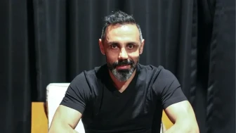 Umut Oğuz Kimdir? Komediden Dramaya Uzanan Renkli Bir Oyunculuk Yolculuğu