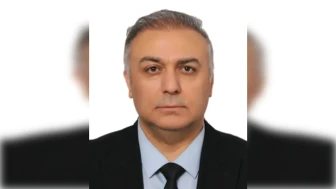 Prof. Dr. Serdar Karakurt kimdir?