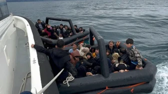 Yunan Sahil Güvenliği Göçmenleri Ölüme Terk Etti, Türk Sahil Güvenliği Kurtardı