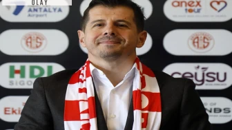 Antalyaspor'da Emre Belözoğlu istifa etti