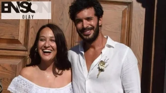 Barış Arduç'tan herkesi susturacak paylaşım! Gupse Özay fotoğrafları silmişti