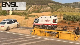 Nurdağı'da Otomobil ile Biçerdöver Çarpıştı: 3 Yaralı!