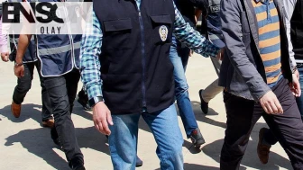 Kendilerini polis, savcı diye tanıtıp 7 milyon TL dolandırdılar