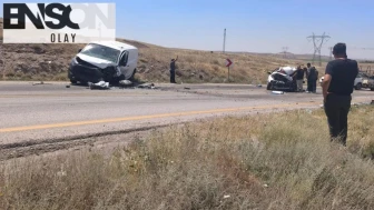 Ankara'da 2 araç kafa kafaya çarpıştı: 1 ölü, 1 yaralı