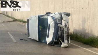 Taziyeye gidiyorlardı: Tokat'ta minibüs devrildi, 10 kişi yaralandı