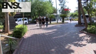 Kemer'de Cinsel İlişki Vaadiyle Dolandırıp Darbetti! 3 Kişiden 2'si Tutuklandı.