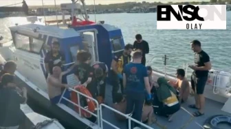 Tekirdağ’da şişme botla denizde mahsur kalan 3’ü çocuk 4 kişi, kurtarıldı