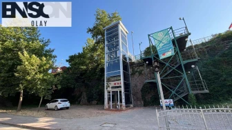 Camları da takıldı... Asansör inşaatı hız kazandı