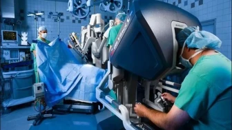 Çinli doktorlar, 5 bin kilometre uzaktan ameliyat yaptılar