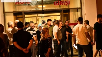 Bıçaklı kavgayı ayırmak isterken öldürüldü