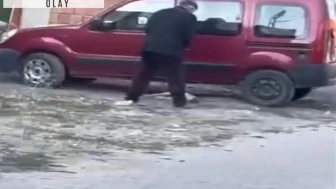 Sivas'ta yavru köpeğe sopayla şiddete para cezası