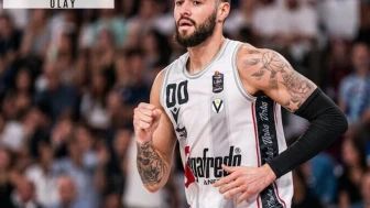 Anadolu Efes'e Fransız şutör