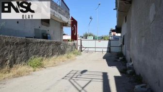Adana'da sokağı kapattı: Burası benim tapulu arazim
