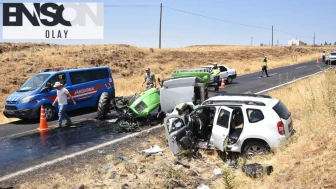 Şanlıurfa'da feci kaza! Otomobille traktör çarpıştı: 1 ölü, 2 yaralı!