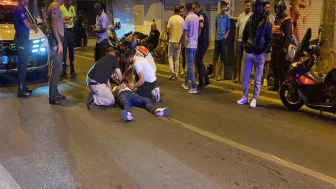 Alkollü motosiklet sürücüsü, çöp kovasına çarparak yaralandı