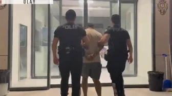 İzmir'de kesinleşmiş 51 yıl 1 ay 27 gün hapis cezası bulunan şüpheli yakalandı