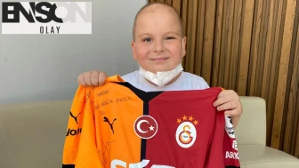 Barış Alper Yılmaz’dan kanser hastası çocuğa sürpriz
