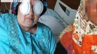 Kütahya’da 29 saniyelik dehşet: Yatağa bağımlı kadının gözlerini oydu!