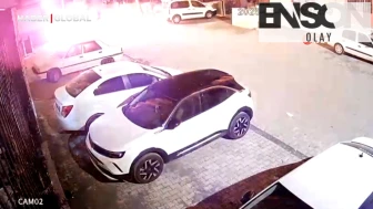 Şanlıurfa'da molotof kokteylli kundaklamalar kamerada